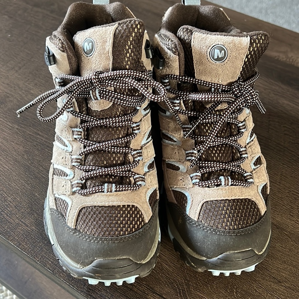 Merrill Hiking Boots